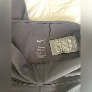 Nike Zenvy Leggings